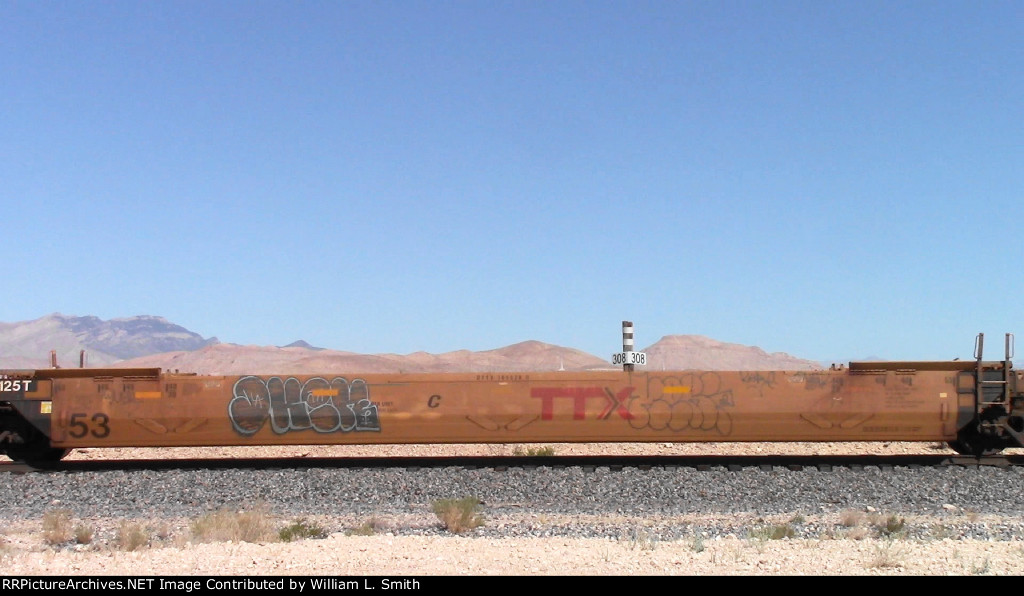 WB Unit Container Frt at Erie NV -107